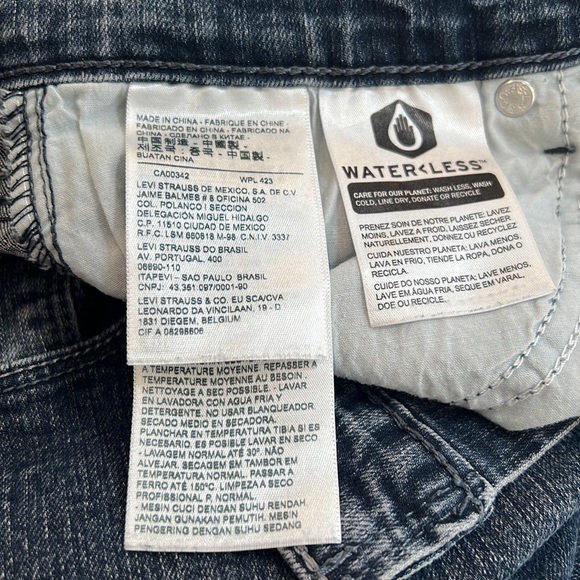 Levi’s 505 Stretchable fabric size 10. Boot cut. - Picture 5 of 7